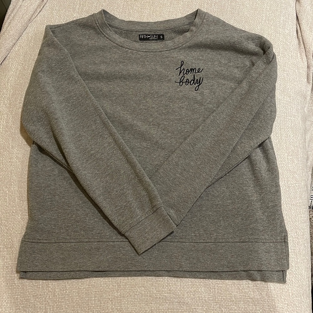 Grey Crewneck With "Home Today" Embroidered Writing. Sz:S